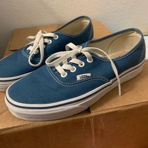 Navy blue vans